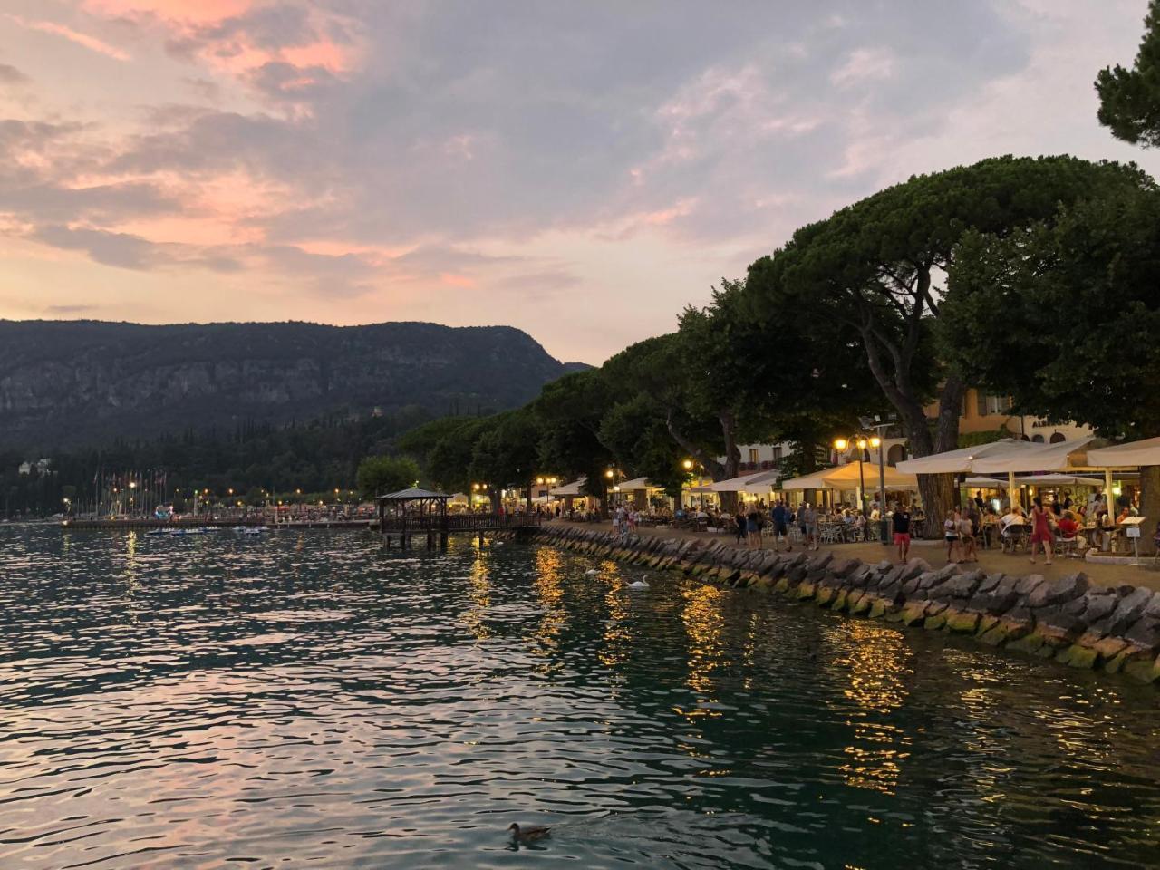 Appartamenti Villa Andrea Γκάρντα Εξωτερικό φωτογραφία